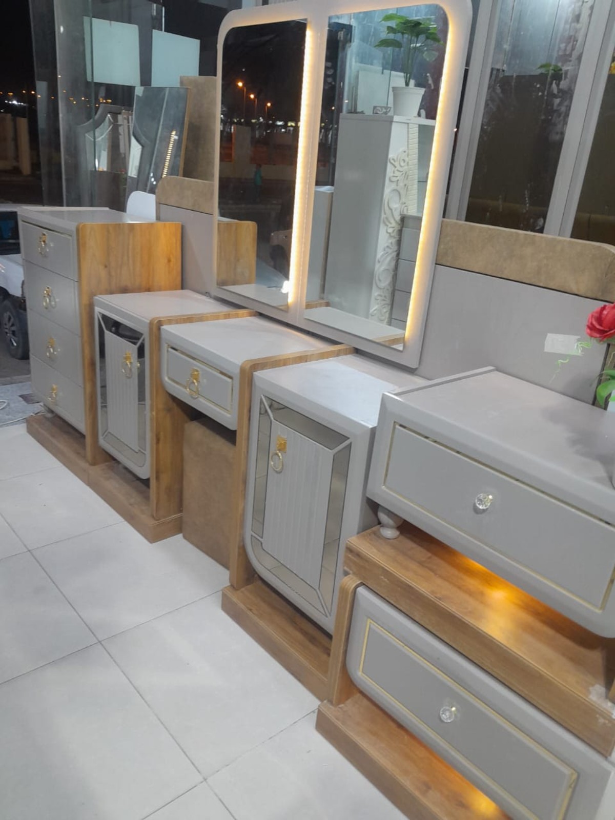 شراء اثاث مستعمل بالرياض